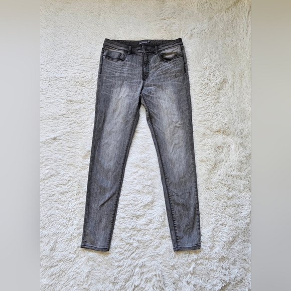 LL Bean Signature Womens Boyfriend Jeans Gray‎ Wash size 10 - Picture 1 of 13